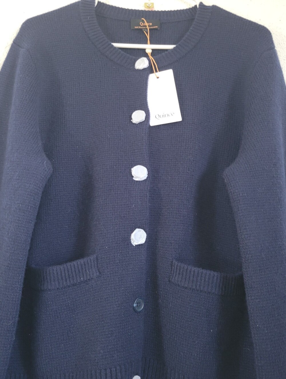 Quince Women's Navy Button-Front Crewneck Cardigan 100% Cashmere - Picture 4 of 10